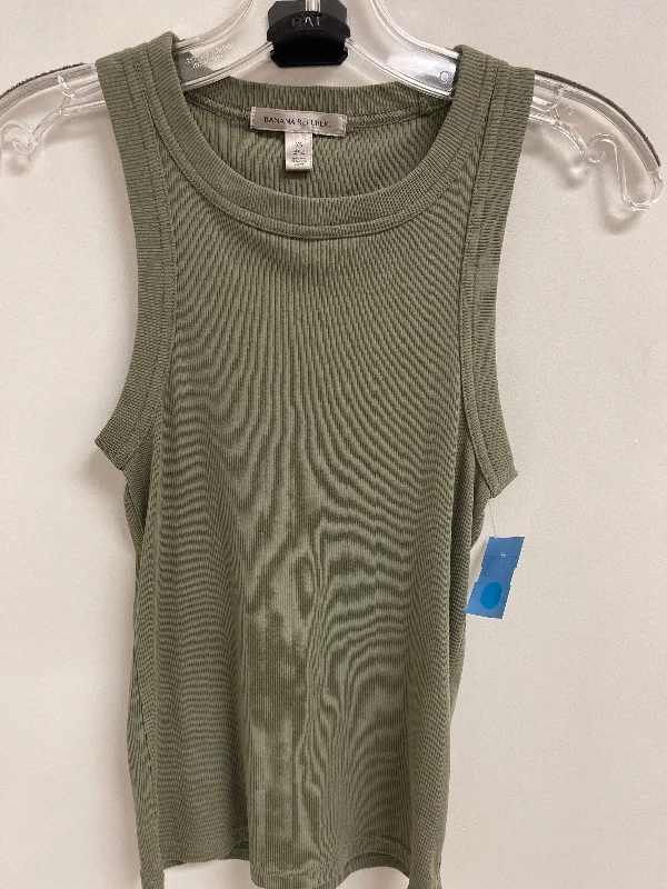 Top Sleeveless By Banana Republic In Green, Size: Xs