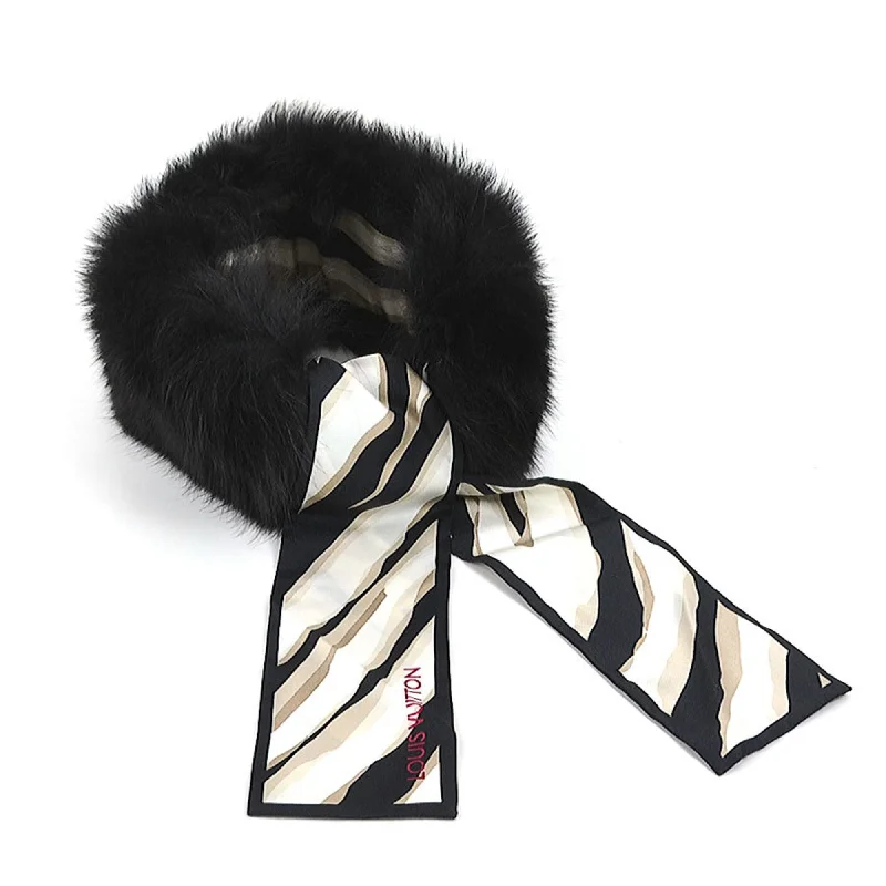 Louis Vuitton    Silk Fur Scarf (Pre-Owned)