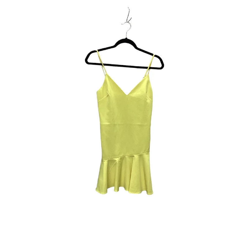 Dress Casual Short By Lovers & Friends In Yellow, Size: Xs