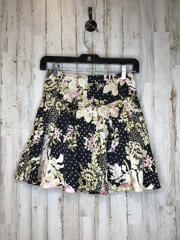 Skirt By Free People  Size: Xs