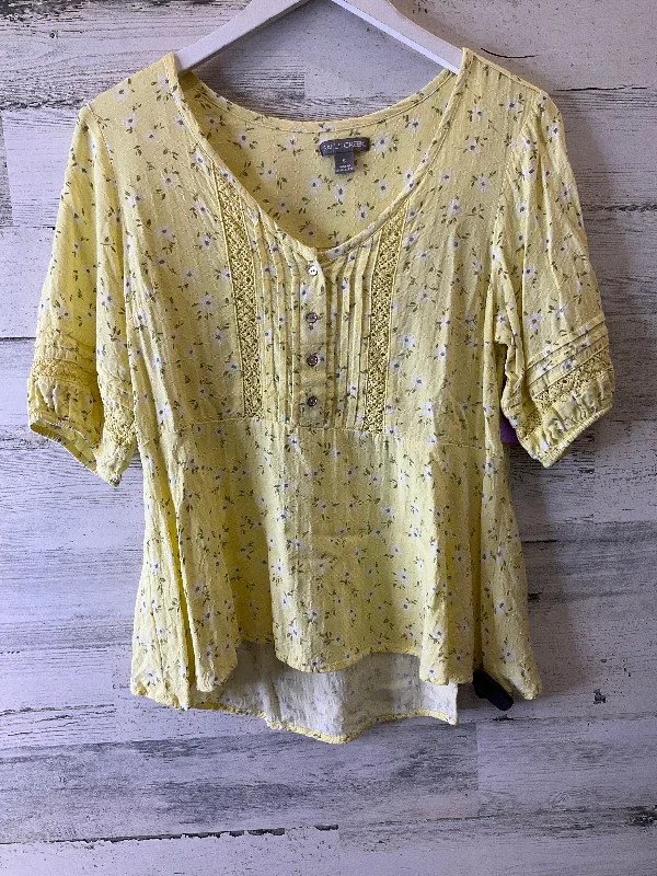 Yellow Top Short Sleeve Falls Creek, Size S